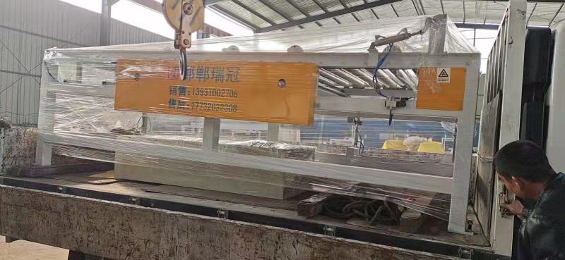 打包機發(fā)貨